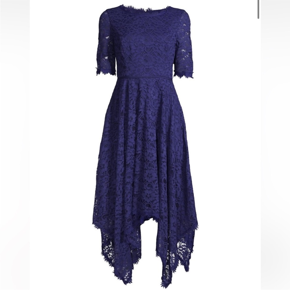 Shani Floral Lace Midi lined / size 6 /worn 1x / handkerchief hem / so feminine!